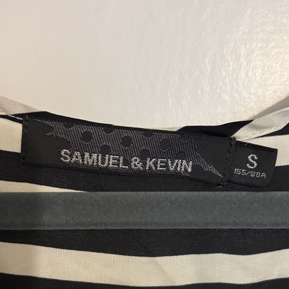 Striped Black and White Tank Top - Picture 2 of 3